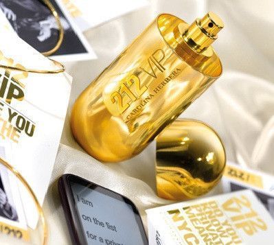 Carolina Herrera 212 VIP edp 50ml (чуттєвий, розкішний, жіночний, сексуальний) 45810933 фото